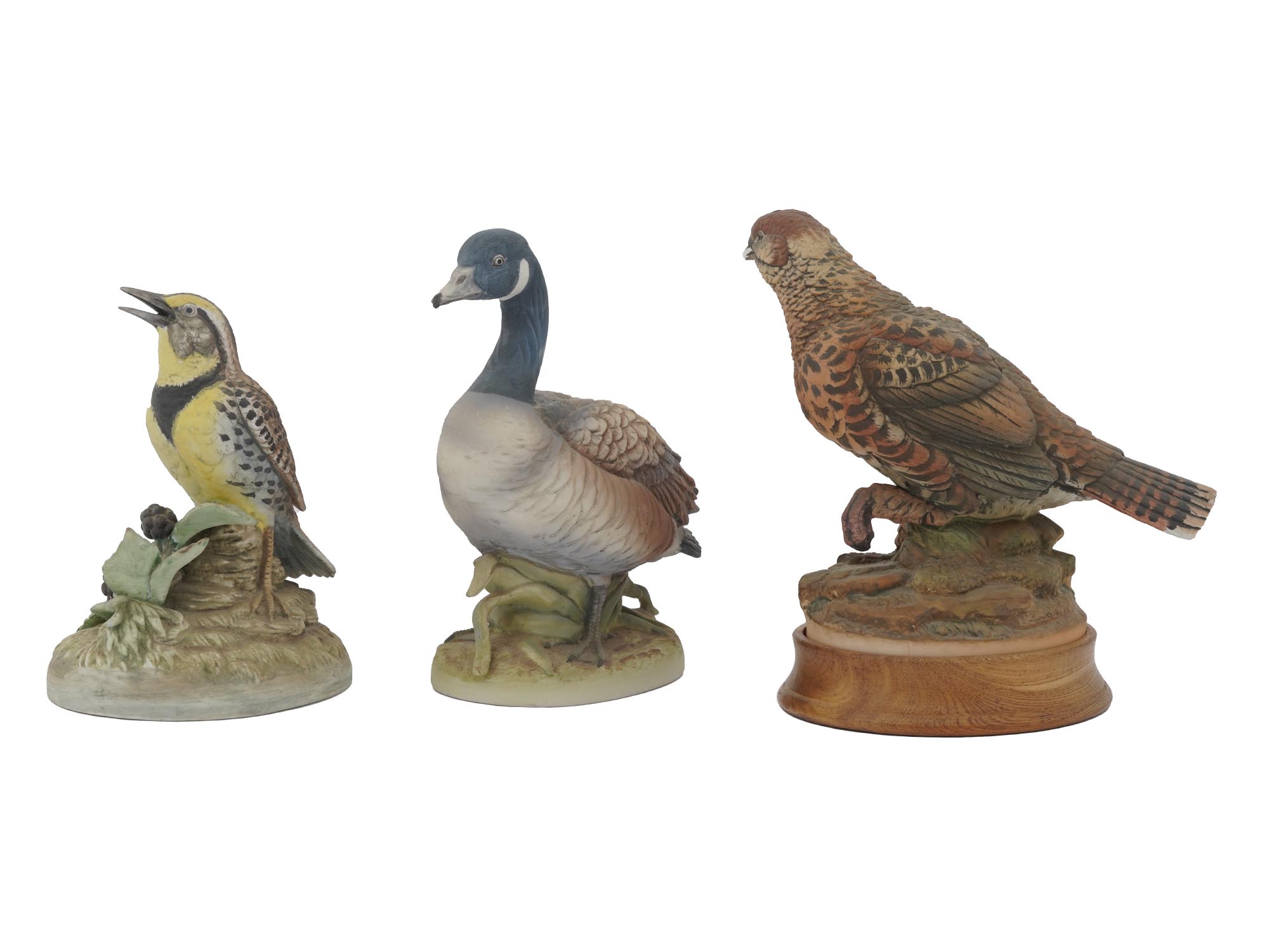 VINTAGE PORCELAIN ANDREA BY SADEK BIRD FIGURINES PIC-2